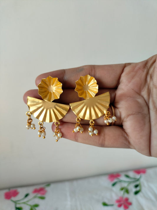 Brush Paint Golden Earrings