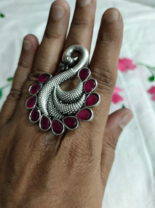 Peacock Pink Finger Ring