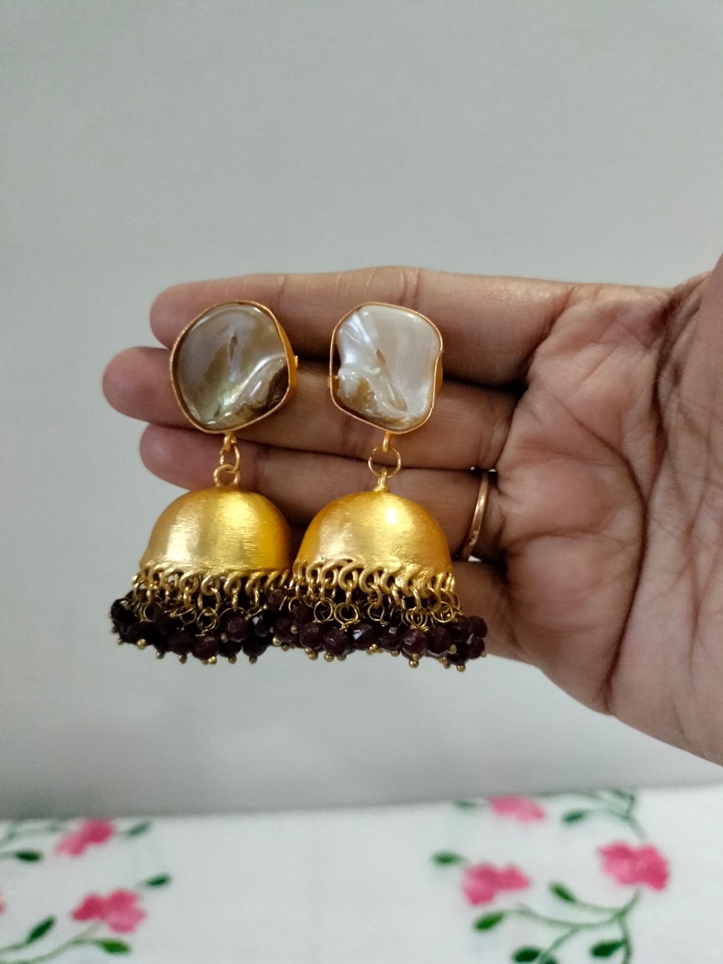 Shell Pearl Jhumka