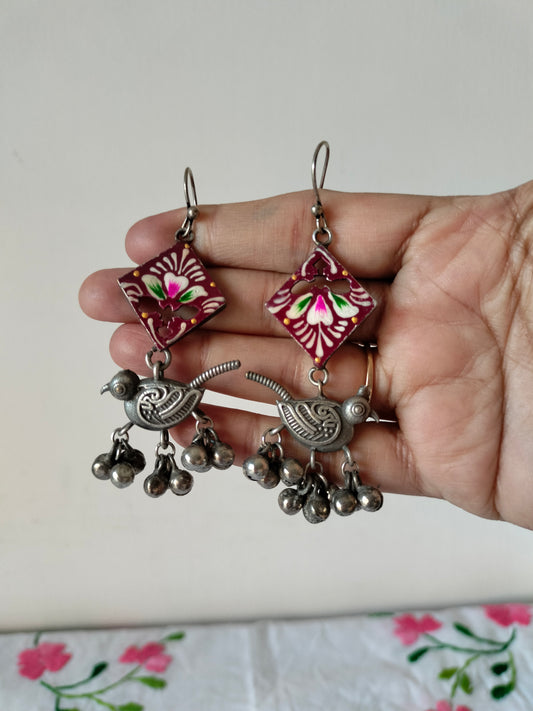 Sparrow Hanging Red Earrings